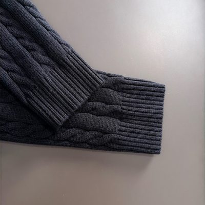 Burberry long-sleeved knit sweater — 3