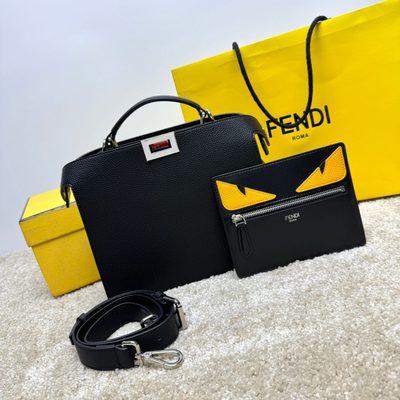 Fendi Peekaboo ISeeU leather bag (T) — 8