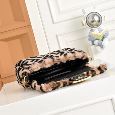 Fendi Baguette bag (T) — 9