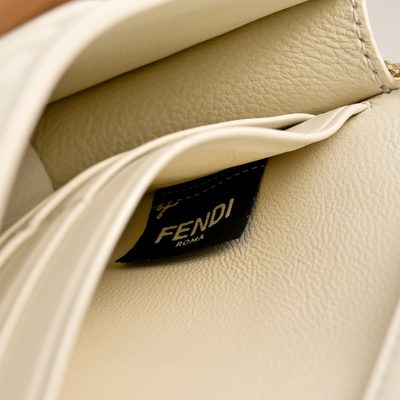 Fendi Baguette Wallet on Chain (T) — 8