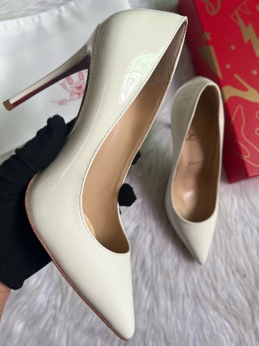 Christian Louboutin white patent leather pumps — 4