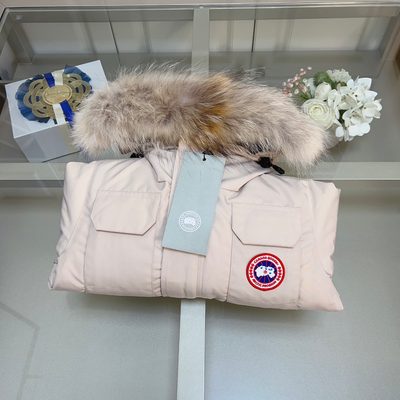 Canada Goose-style expedition winter parka jacket — 4