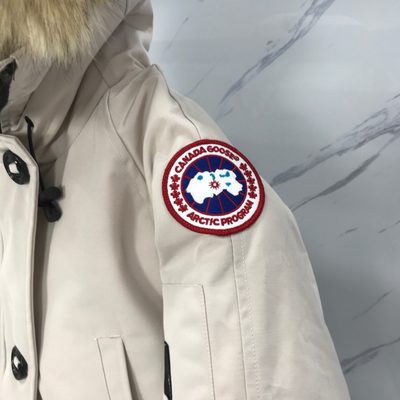 Canada Goose Women's Chilliwack Bomber Jacket — 6
