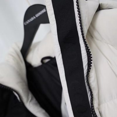 Canada Goose Byward Parka Black Label — 5