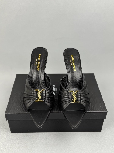 Saint Laurent Babylone mules in black smooth leather — 3