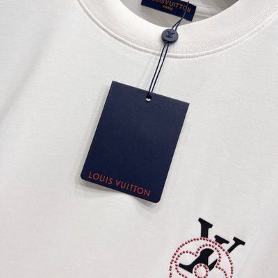 LV T-shirt — 4