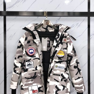 Canada Goose camouflage winter parka — 6