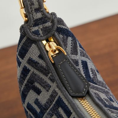 Fendi Fendigraphy bag (T) — 6