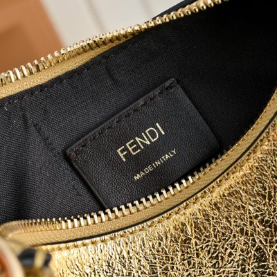 Fendi Fendigraphy Hobo bag (T) — 7
