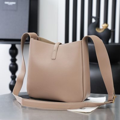 Saint Laurent Le 5 à 7 Supple shoulder bag — 6