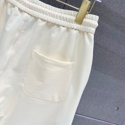 Gucci shorts — 9