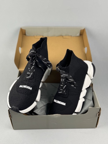 Balenciaga Speed 2.0 Lace-Up Sneakers