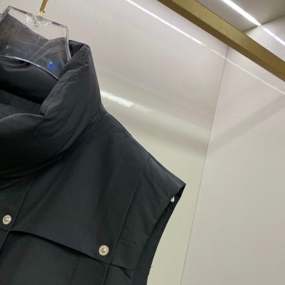 Prada-branded puffer gilet — 5