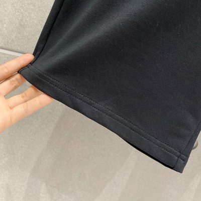 Gucci short — 8