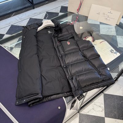 Moncler Grenoble Uychi Packable Down Gilet — 6