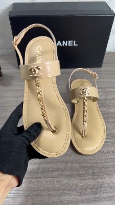 Chanel Lambskin Chain CC Logo Thong Sandals — 5