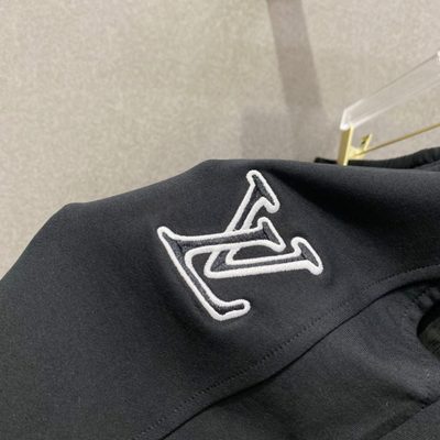 Louis Vuitton sports shorts — 4