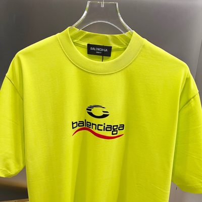 Balenciaga T-shirt — 9