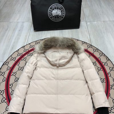Canada Goose Wyndham Parka — 4