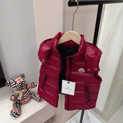 Moncler children's/junior hooded down gilet (vest) — 6