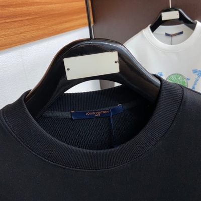 LV crewneck sweatshirt — 3