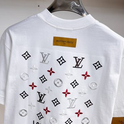 LV T-shirt — 8