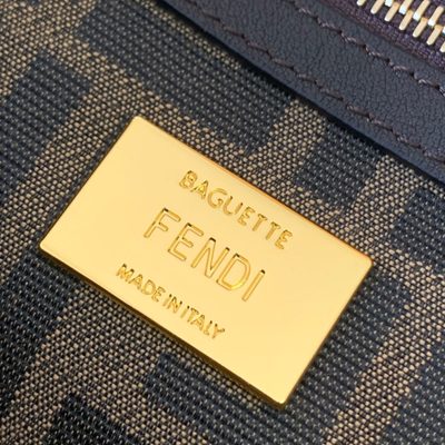 Fendi Baguette bag (T) — 7