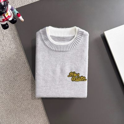 LV sweater — 8
