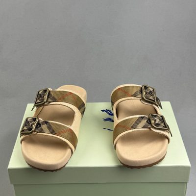 Burberry Urchin sandals — 4