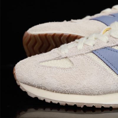 New Balance 471 "Timberwolf / Dusk Shower — 7