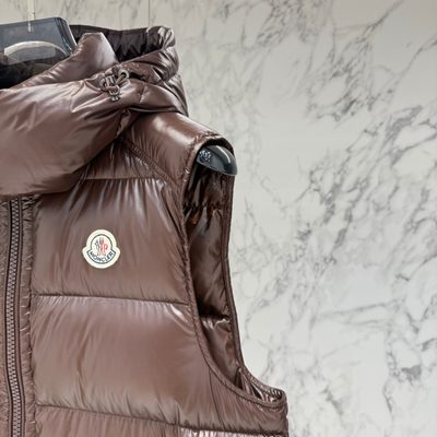 Moncler Bormes down gilets — 6