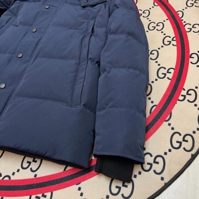 Canada Goose Wyndham Parka — 6
