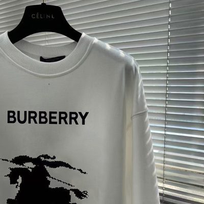 Burberry crewneck sweatshirt — 3