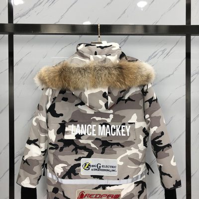 Canada Goose camouflage winter parka — 3