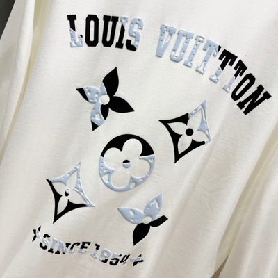 LV crewneck sweatshirt — 7
