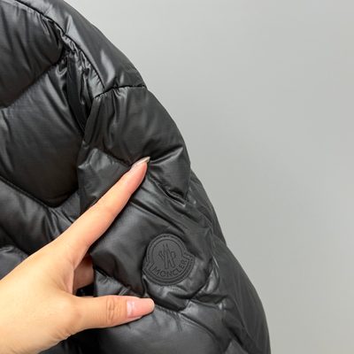 Moncler Laverq Hooded Short Down Jacket — 5