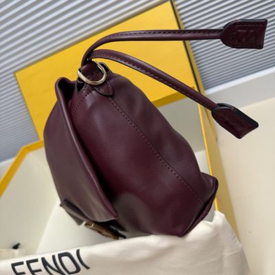Fendi Mamma Baguette shoulder bag (T) — 3