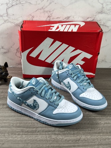 Nike Dunk Low "Blue Paisley" sneakers — 4