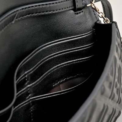 Fendi Baguette Wallet on Chain (T) — 7