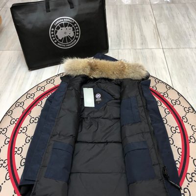 Canada Goose Chateau Parka — 3