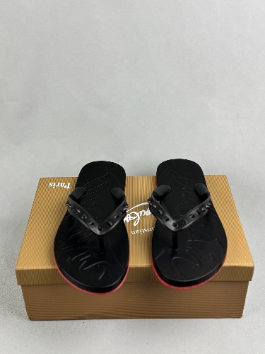 Christian Louboutin Super Loubi studded rubber flip flops in black — 3