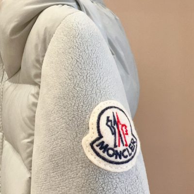 Moncler  children's jacket — 3