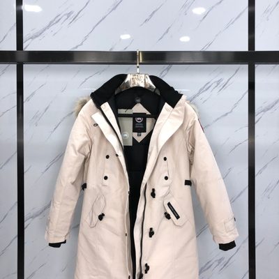 Canada Goose Women's Kensington Parka — 4