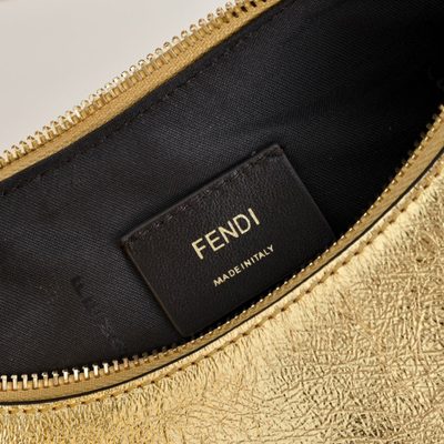Fendi  Fendigraphy hobo bag (T) — 8