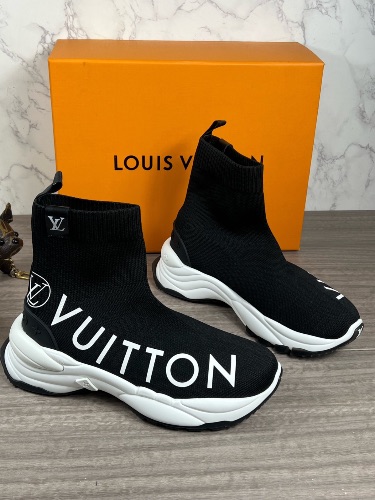 Louis Vuitton Run 55 Sneaker Boots — 4