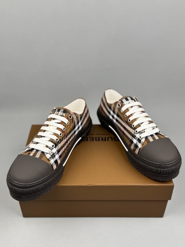 Burberry Vintage Check cotton sneakers in Birch Brown — 4