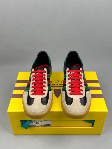 Gucci x Adidas Gazelle Black Oatmeal sneakers — 3