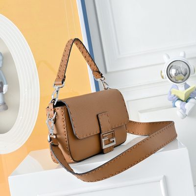 Fendi Baguette Selleria bag (T) — 5