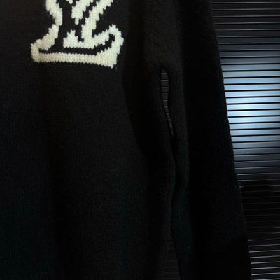 Louis Vuitton crewneck sweater — 5