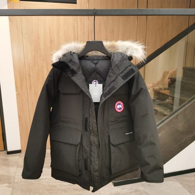 Canada Goose Expedition Parka — 5